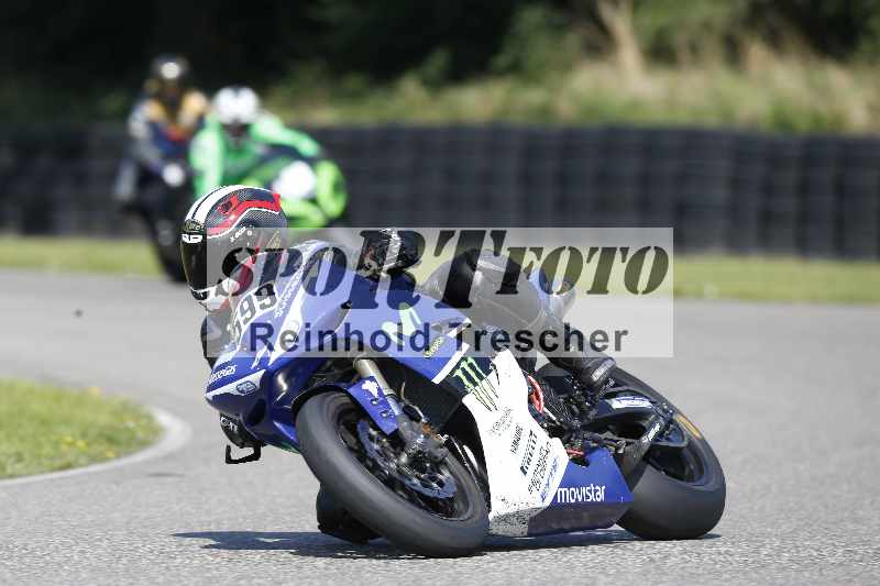 /44 09.08.2025 Plüss Moto Sport ADR/Freies Fahren/599